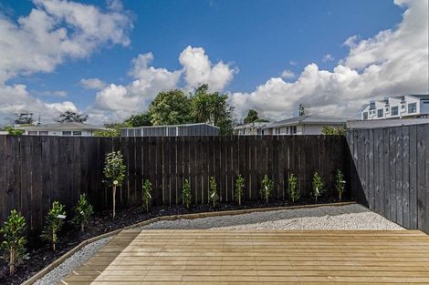 Photo of property in 647c Te Atatu Road, Te Atatu Peninsula, Auckland, 0610