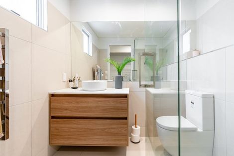 Photo of property in 51 Amesbury Drive, Churton Park, Wellington, 6037