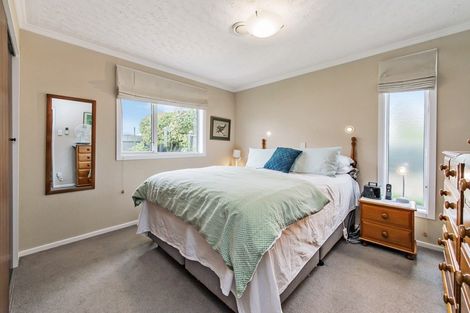 Photo of property in 4 Rachel Place, Avonhead, Christchurch, 8042