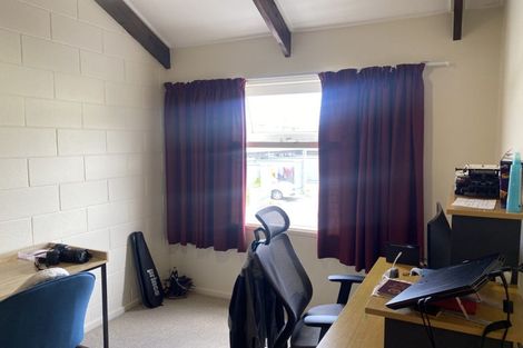 Photo of property in 33u5 Frankmoore Avenue, Johnsonville, Wellington, 6037