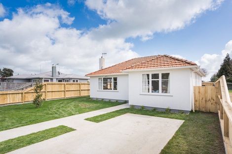 Photo of property in 16 Lancaster Street, Highbury, Palmerston North, 4412