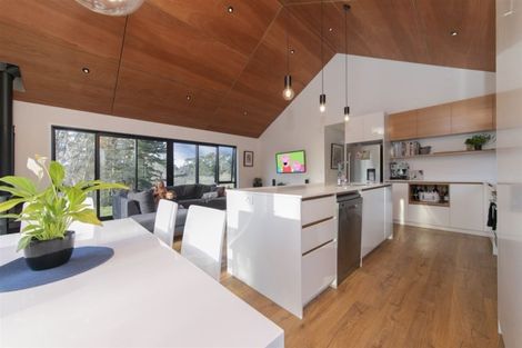 Photo of property in 685 Inland Road, Helensville, 0875