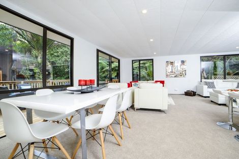 Photo of property in 33 Boylan Road, Titirangi, Auckland, 0604