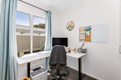 Photo of property in 1/25 Mana Street, Vogeltown, Wellington, 6021