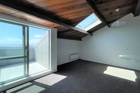 Photo of property in Metro Apartments, 22/220u Thorndon Quay, Pipitea, Wellington, 6011