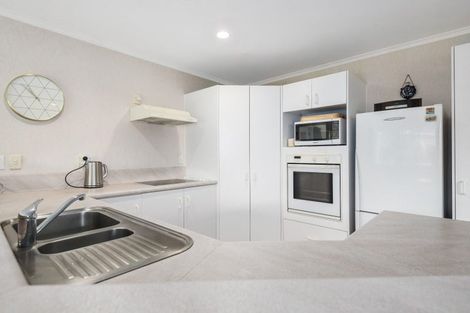 Photo of property in 9 Lynwood Place, Owhata, Rotorua, 3010