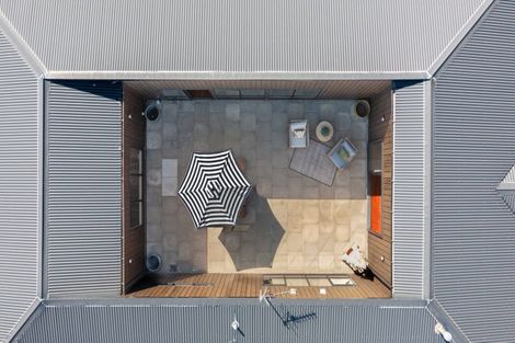 Photo of property in 22 Millennium Hill, Paraparaumu, 5032