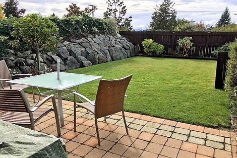 Photo of property in 38 Manuka Crescent, Wanaka, 9305