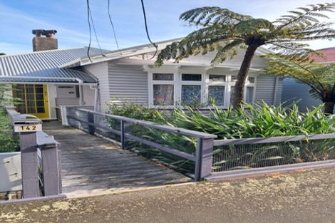 Photo of property in 142 Russell Terrace, Berhampore, Wellington, 6023