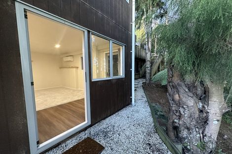 Photo of property in 77e Colwill Road, Massey, Auckland, 0614