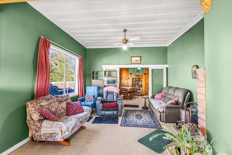 Photo of property in 17 Gorge Road, Clinton, 9534