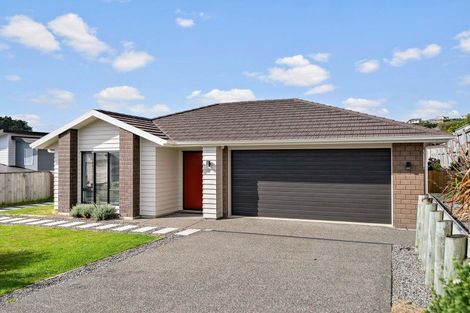 Photo of property in 13 John Burke Drive, Aotea, Porirua, 5024