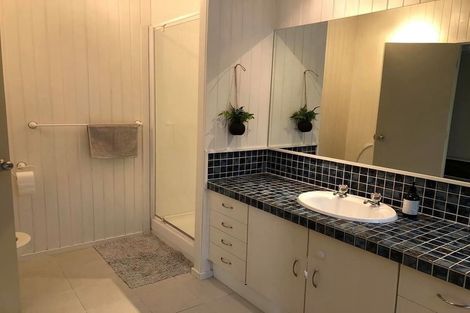 Photo of property in 16 Isobel Street, Acacia Bay, Taupo, 3330