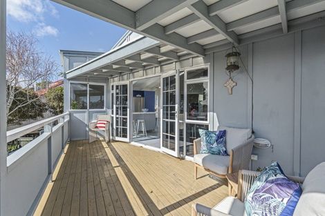 Photo of property in 32a Bayly Road, Moturoa, New Plymouth, 4310