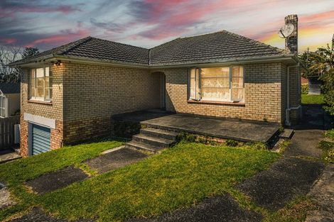 Photo of property in 58 Hutchinson Avenue, New Lynn, Auckland, 0600