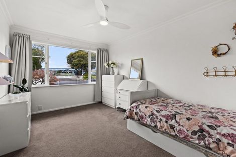 Photo of property in 5 Gavin Black Street, Meeanee, Napier, 4112