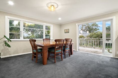 Photo of property in 8 Rosehill Road, Macandrew Bay, Dunedin, 9077