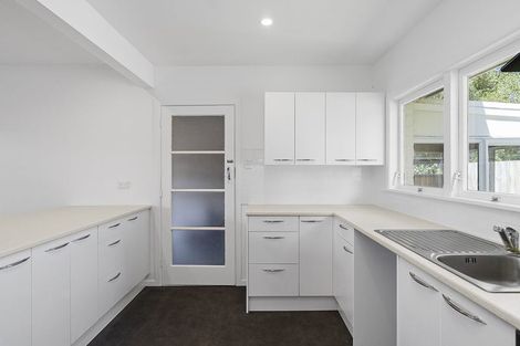 Photo of property in 15a Landscape Road, Pukekohe, 2120