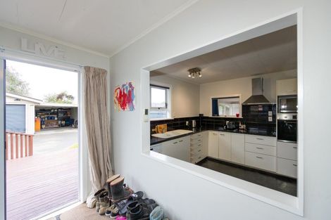 Photo of property in 43 Bill Hercock Street, Pirimai, Napier, 4112