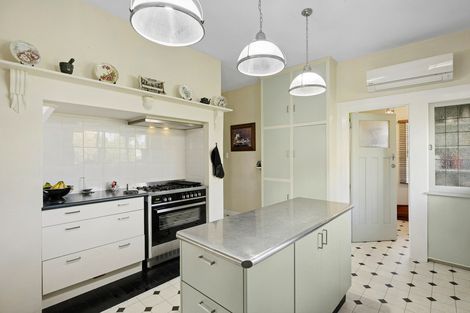 Photo of property in 217 Musselburgh Rise, Andersons Bay, Dunedin, 9013