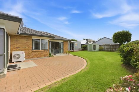 Photo of property in 655 Grenada Street, Papamoa Beach, Papamoa, 3118