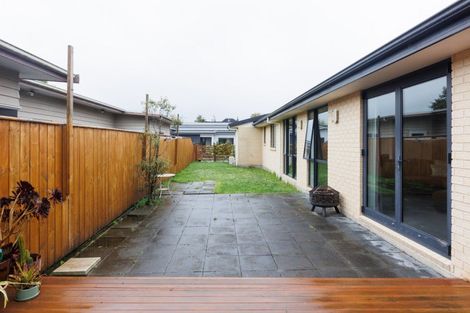 Photo of property in 4 Northbrook Court, Roslyn, Palmerston North, 4414