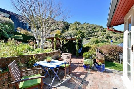 Photo of property in 4 Somes Road, Lyttelton, 8082