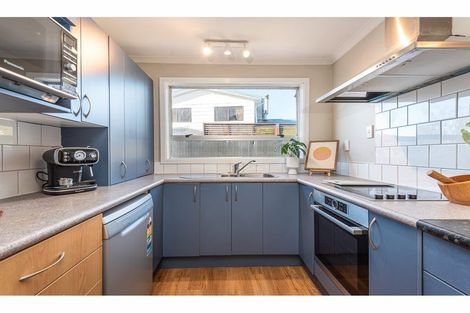 Photo of property in 26 Gibbs Drive, Woodend, 7610