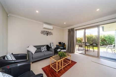 Photo of property in 29a Karina Terrace, Roslyn, Palmerston North, 4414