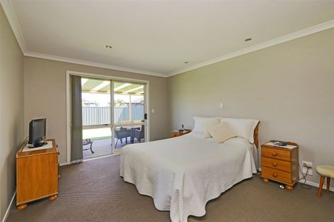 Photo of property in 18 Lowry Place, Frimley, Hastings, 4120