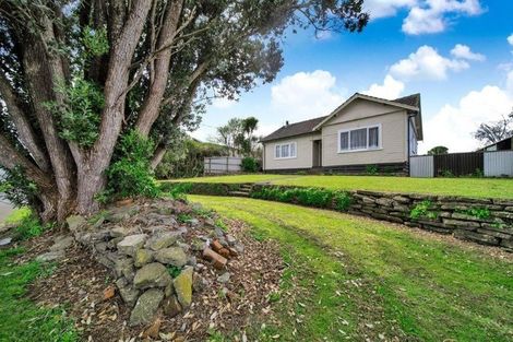 Photo of property in 2 High Street, Hawera, 4610