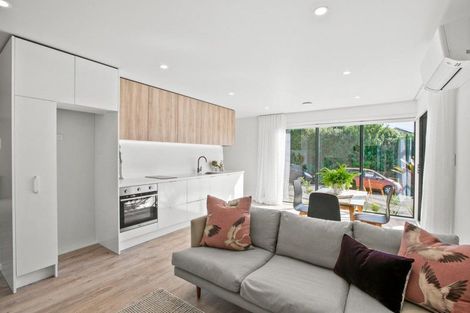 Photo of property in 48 Lorna Street, Lynmouth, New Plymouth, 4310