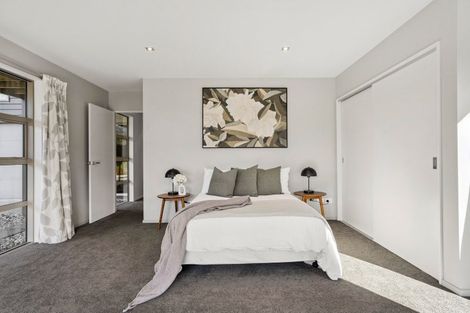 Photo of property in 73 Oregon Drive, Kelvin Heights, Queenstown, 9300