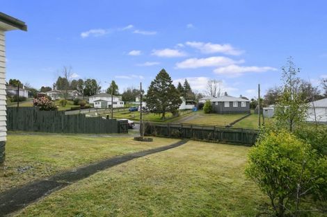 Photo of property in 13 Nevis Crescent, Tokoroa, 3420