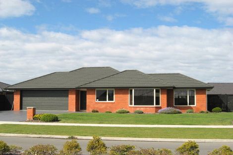Photo of property in 12 Magnolia Boulevard, Kaiapoi, 7630