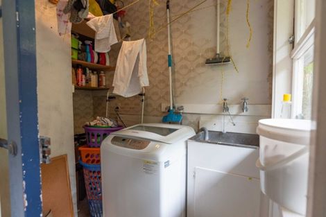 Photo of property in 2 Braemar Terrace, Johnsonville, Wellington, 6037