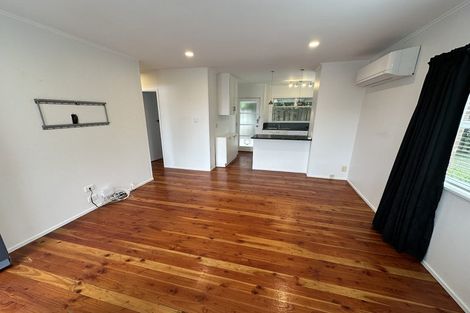 Photo of property in 1/58 Willoughby Avenue, Howick, Auckland, 2014