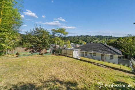 Photo of property in 5 Delaney Drive, Stokes Valley, Lower Hutt, 5019