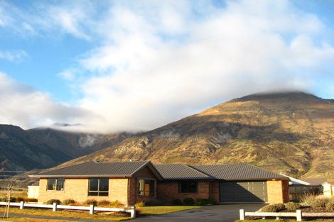 Photo of property in 74 Howards Drive, Lake Hayes, Queenstown, 9304