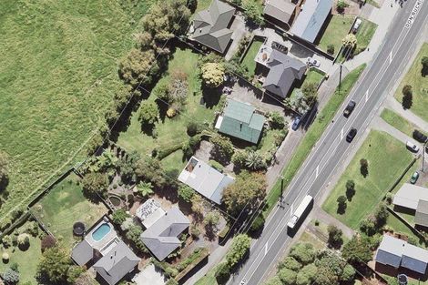 Photo of property in 474 Don Buck Road, Massey, Auckland, 0614