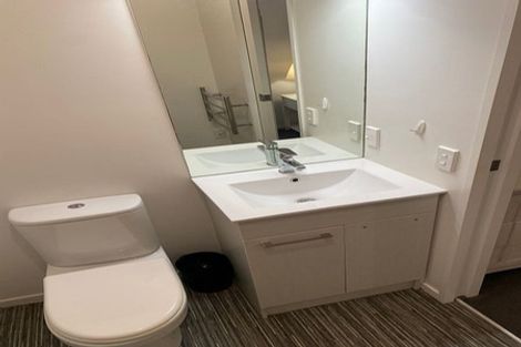 Photo of property in 5c Salmont Place, Kelburn, Wellington, 6012