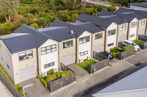 Photo of property in 48 Pateke Drive, Kenepuru, Porirua, 5022