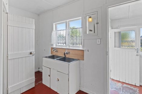 Photo of property in 8 Norbiton Road, Foxton, 4814