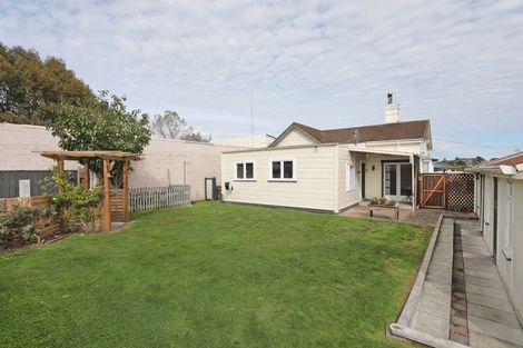 Photo of property in 89 Warwick Street, Feilding, 4702