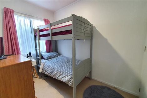 Photo of property in 1/520 Don Buck Road, Westgate, Auckland, 0614