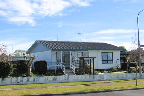 Photo of property in 24a Lloyd Drive, Nawton, Hamilton, 3200