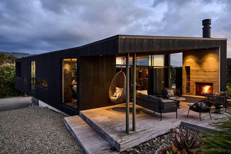 Photo of property in 94 Paetawa Road, Peka Peka, Waikanae, 5391