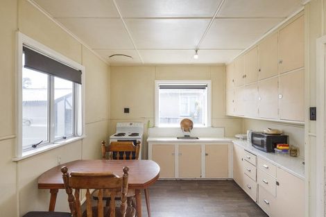 Photo of property in 5 Kipling Street, Roslyn, Palmerston North, 4414