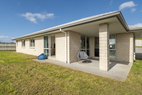 Photo of property in 27 Elena Place, Welcome Bay, Tauranga, 3112