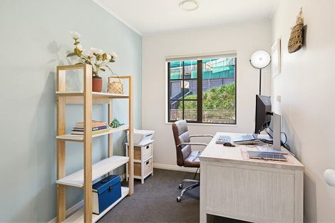 Photo of property in 11 Ramphal Terrace, Khandallah, Wellington, 6035